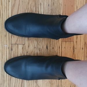 Steve Madden size 10 boots